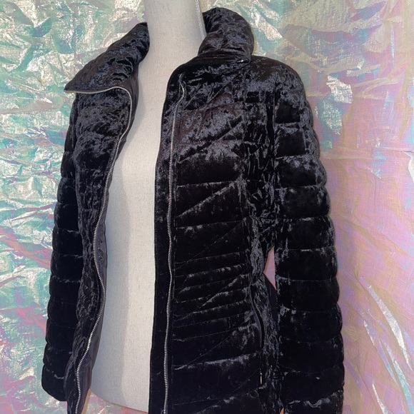 SUPER CUTE JACKET - Picture 3 of 4